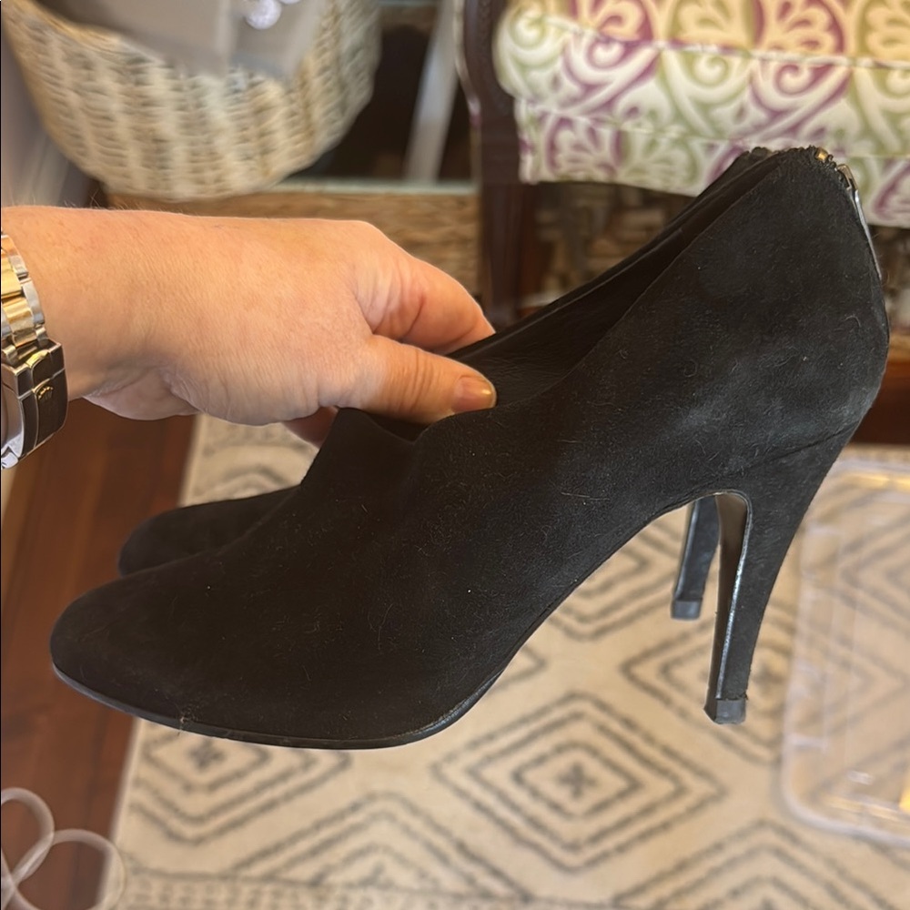Elegant Black Women's Heels